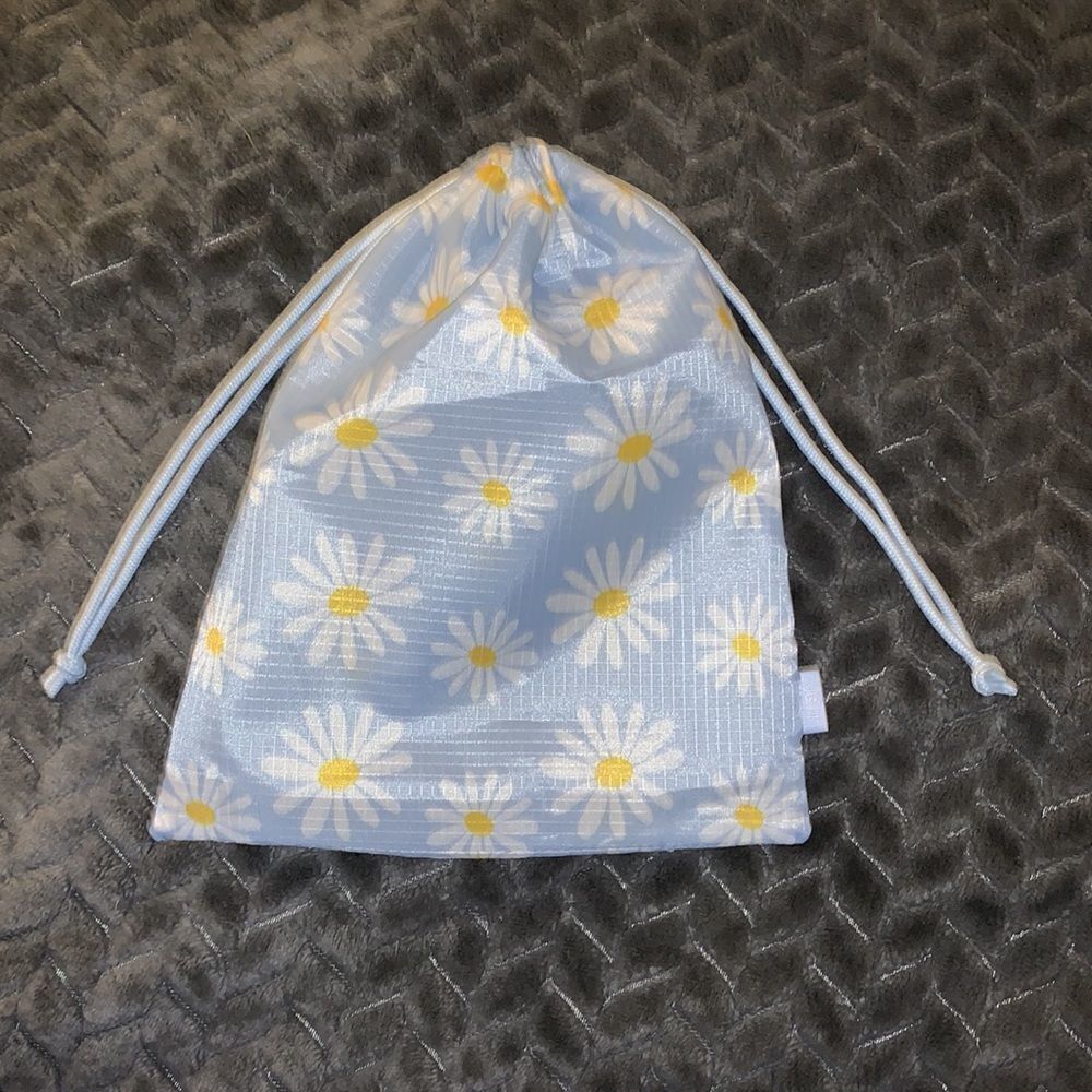 Ipsy Bag Bundle - Picture 2 of 4